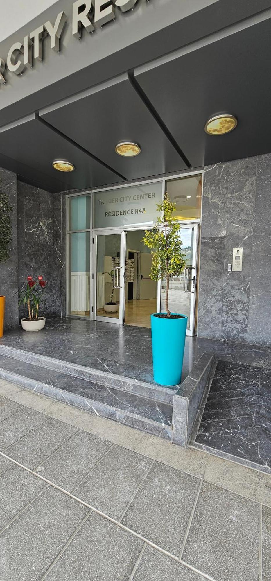 Luxury Apartment Near Tgv Station And The Beach Танжер Екстер'єр фото